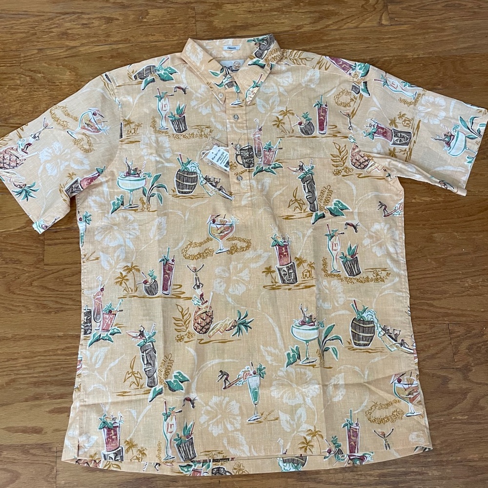 Reyn Spooner Tan Casual Button Down Shirt with Vintage Print